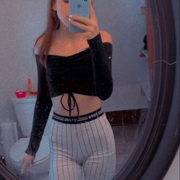 Meet your Posher, Paige - Picture 1 of 1